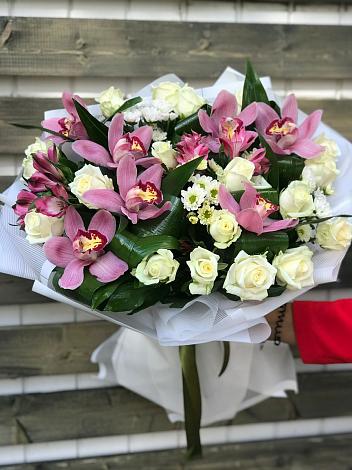 Букет цветов из: Розы и Хризантемы в Иноземка