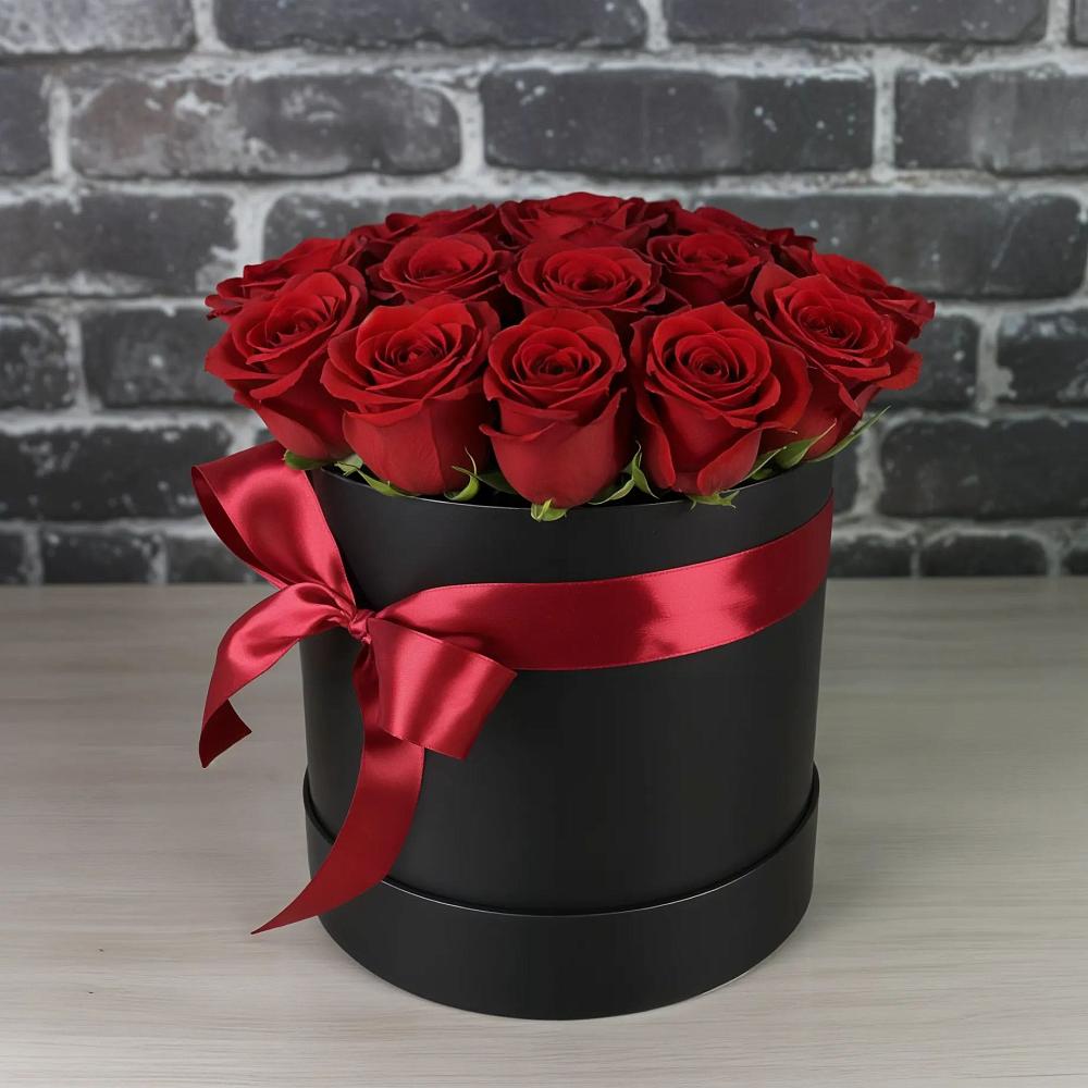 Цветочная композиция из Розы в шляпной коробке в Иноземка